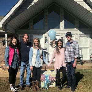 Meet your Posher, Amanda j.